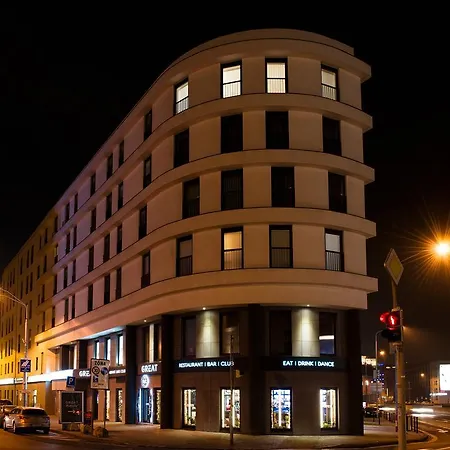Downtown Apartment